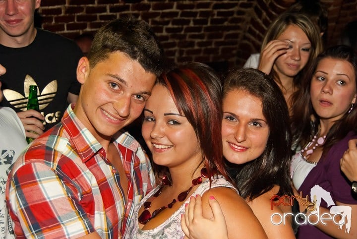 Friday Party @ Escape, 