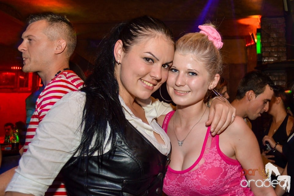 Friday party in club Downtown, 