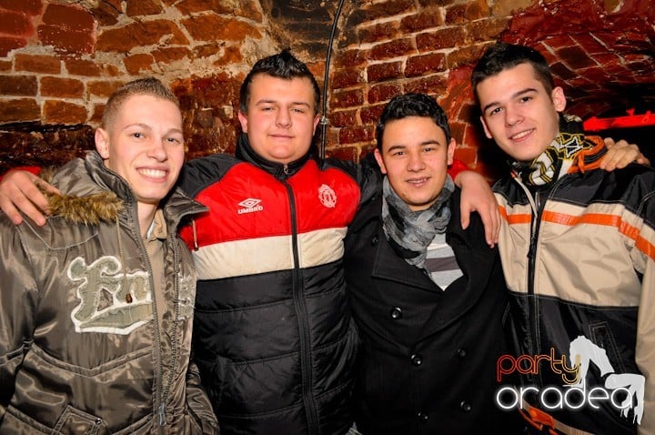 Friday Party în Club Escape, 