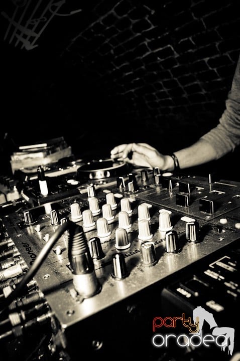 Friday Party în Club Escape, 