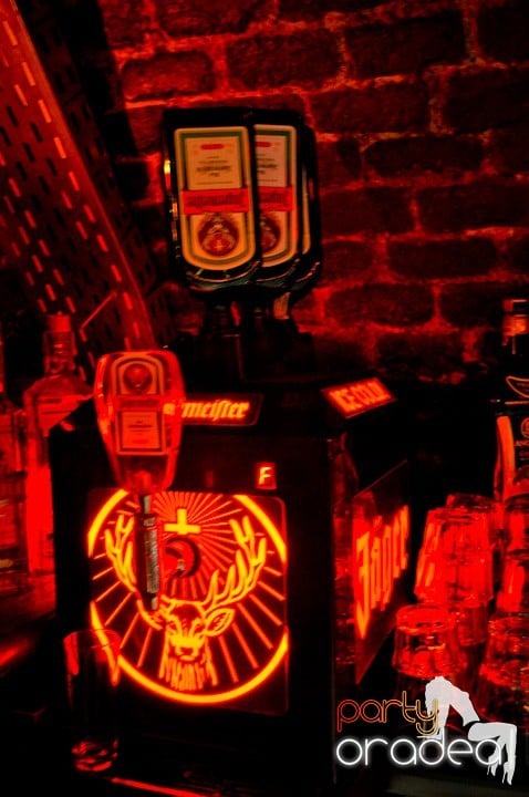 Friday Party în Club Escape, 