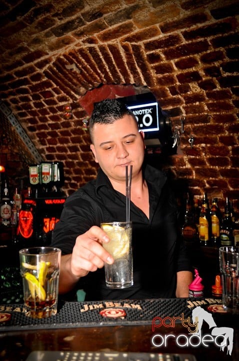 Friday Party în Club Escape, 