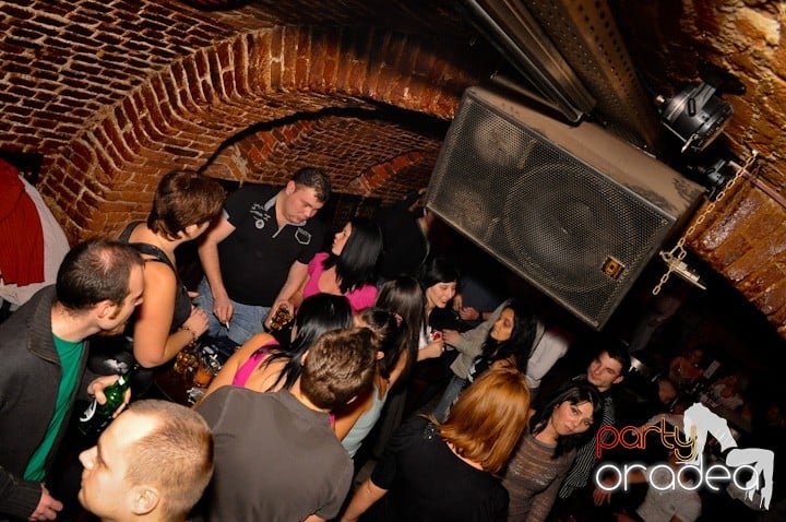 Friday Party în Club Escape, 