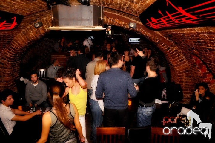 Friday Party în Club Escape, 