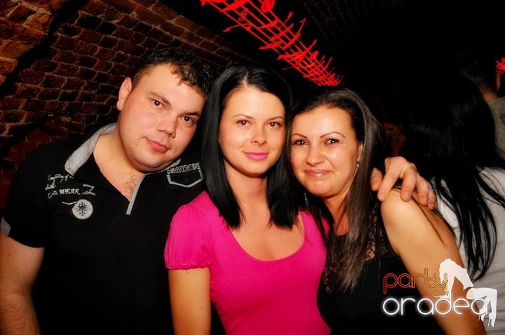 Friday Party în Club Escape, 