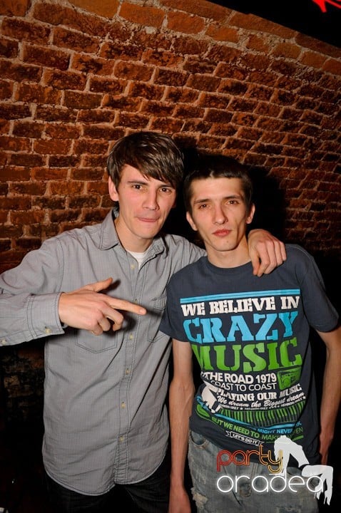 Friday Party în Club Escape, 