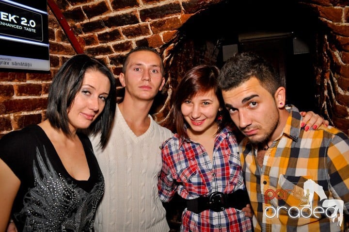 Friday Party în Club Escape, 