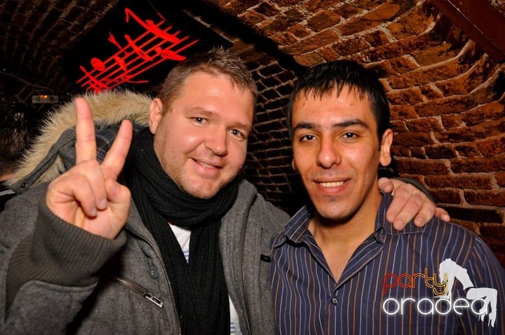 Friday Party în Club Escape, 