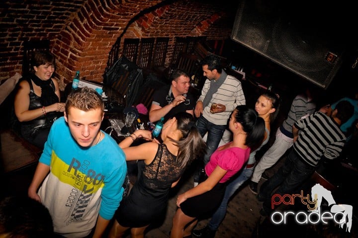 Friday Party în Club Escape, 