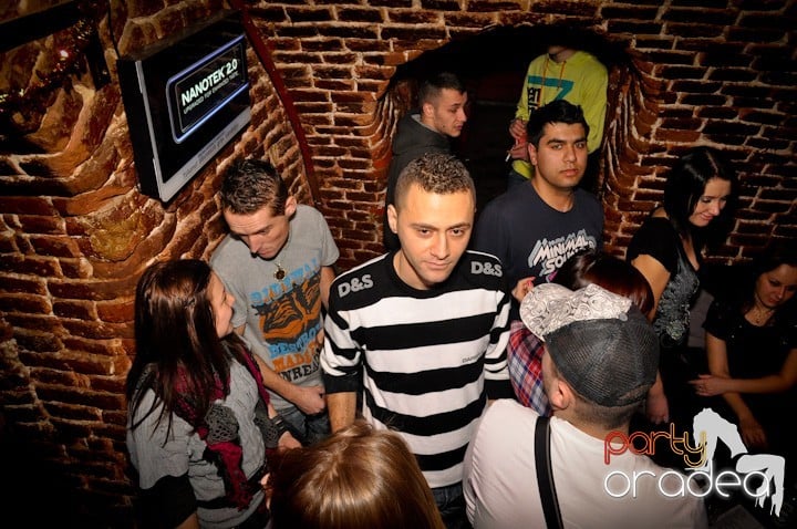 Friday Party în Club Escape, 