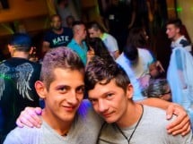 Friday Party în Window