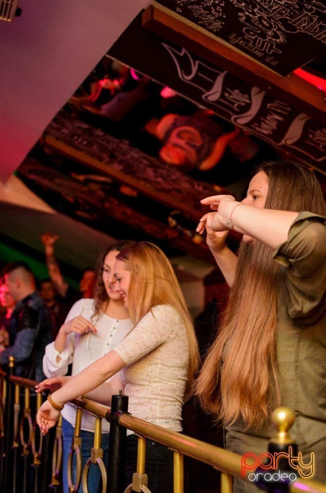 Friday Party, 