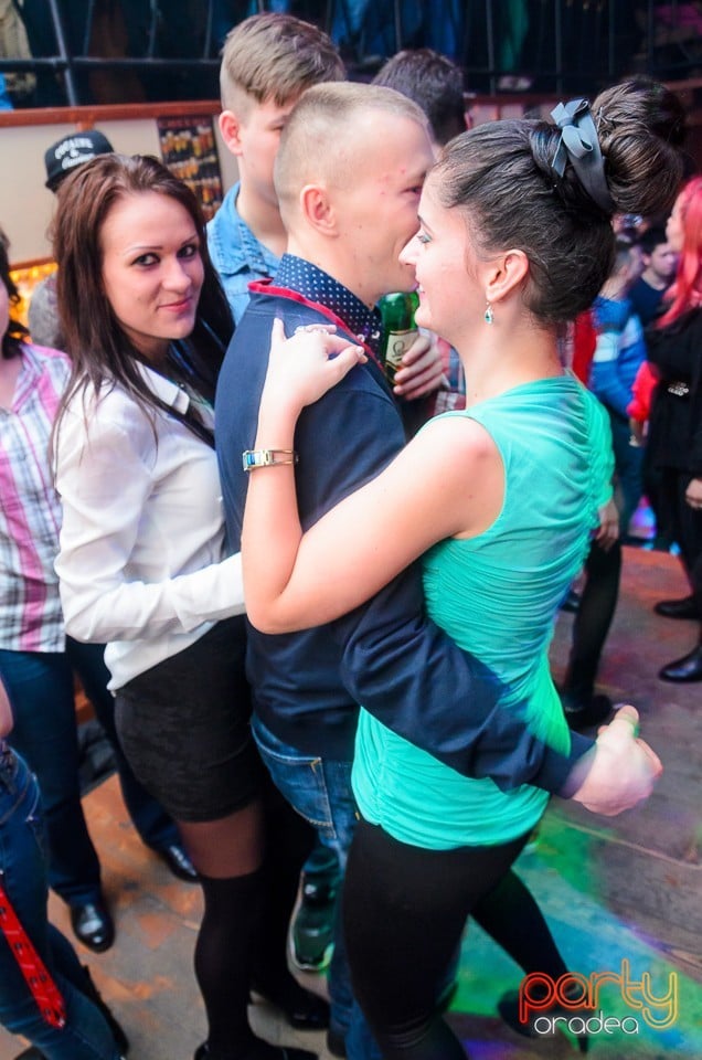 Friday Party, 