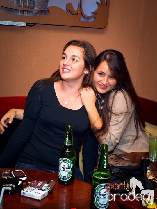 Friends weekend în Chanson, 