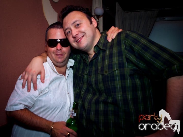 Friends weekend în Chanson, 