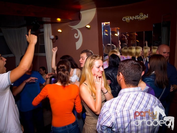 Friends weekend în Chanson, 