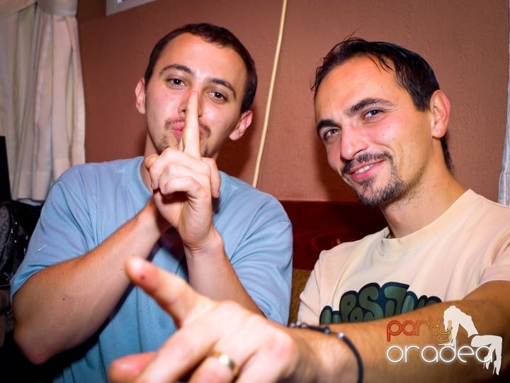 Friends weekend în Chanson, 