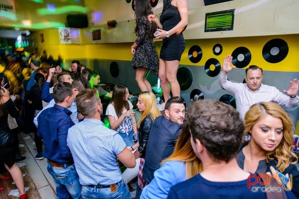 Funhouse Party, 