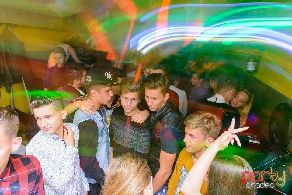 Funhouse Party, 