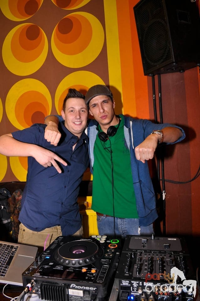 Funky Fresh Friday în Juice, Juice
