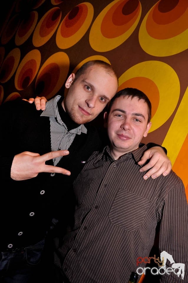 Funky Fresh Friday în Juice, Juice