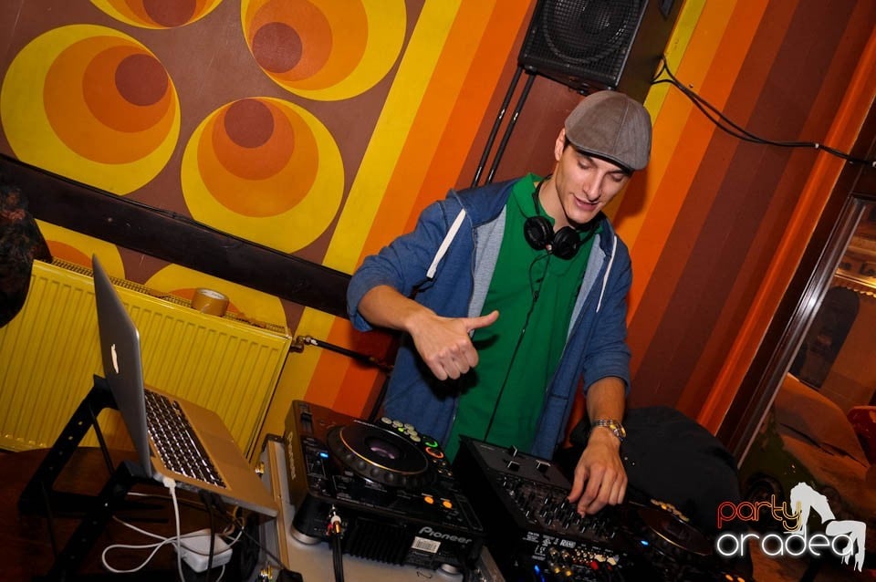 Funky Fresh Friday în Juice, Juice
