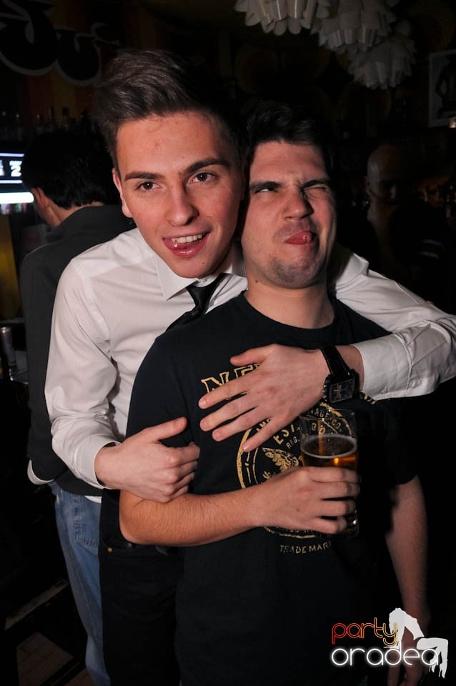 Funky Fresh Friday în Juice, Juice