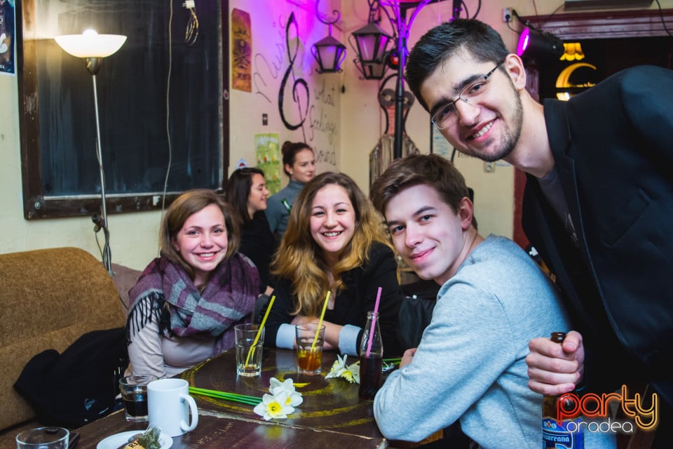 Student Party, Gekko