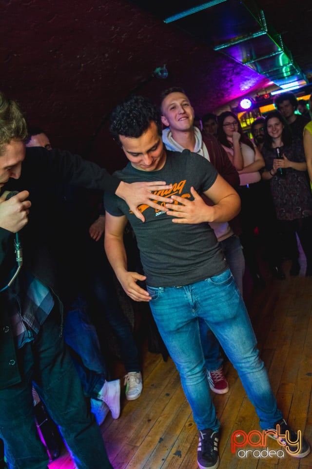 Student Party, Gekko