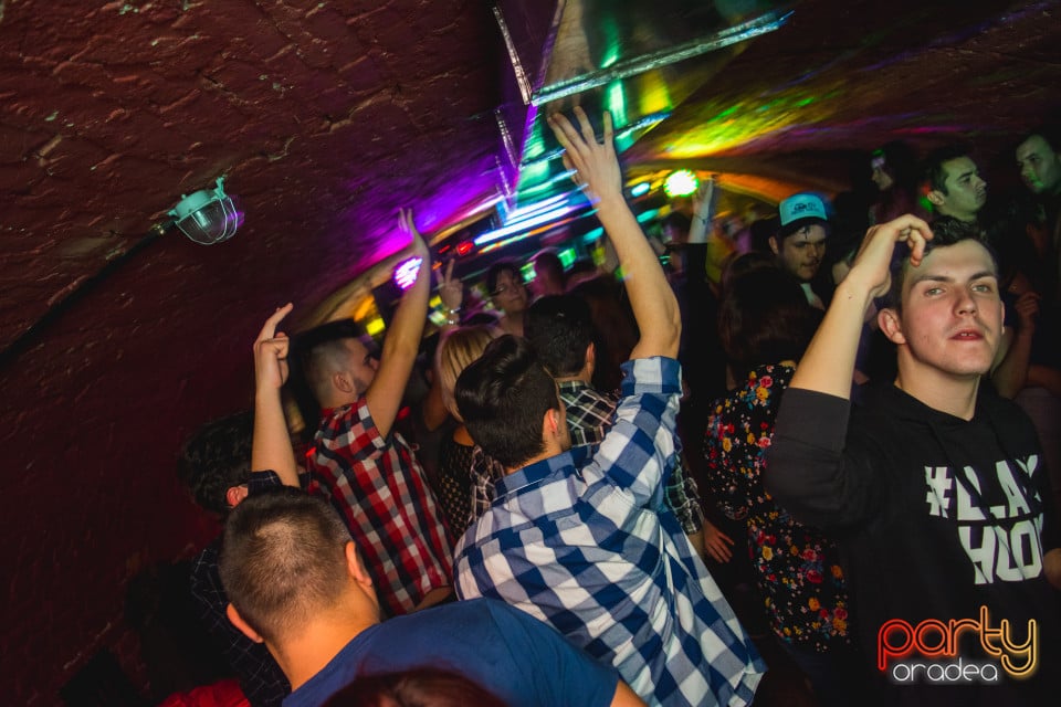 Student Party, Gekko