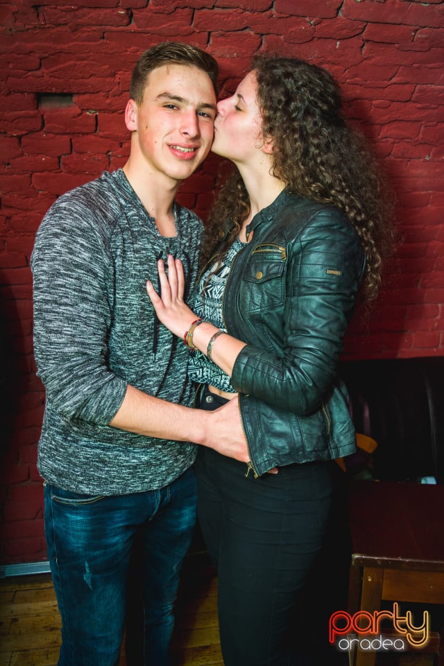 Student Party, Gekko
