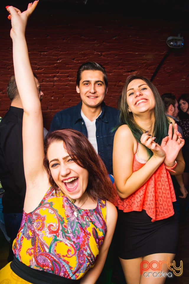 Student Party, Gekko