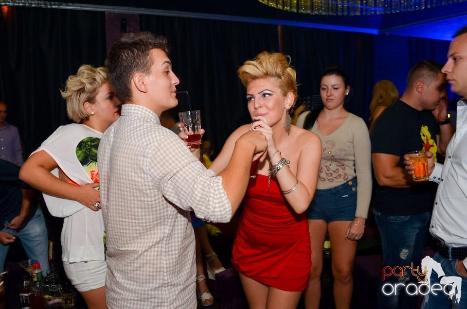 Get Funky cu Ben Boognar în The One, 