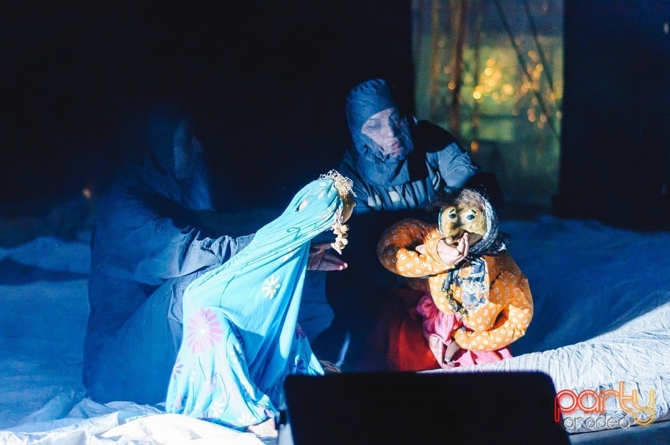 Gigantea, Teatrul Regina Maria