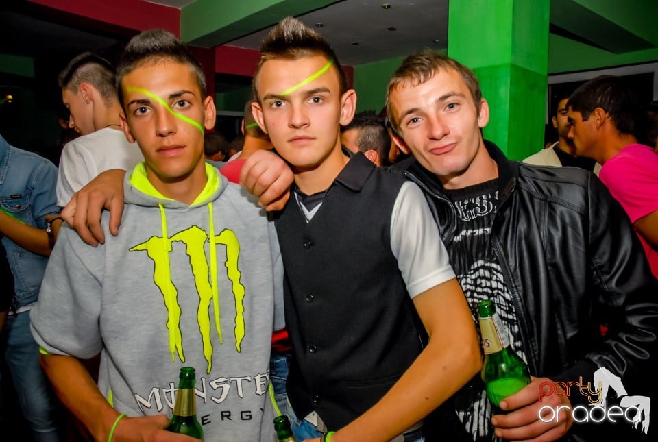 Glow stick party, Royal Party House