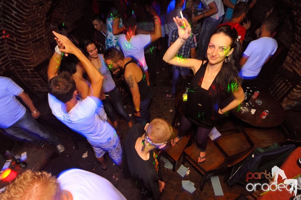 Golden Thursday @ Club Escape, 