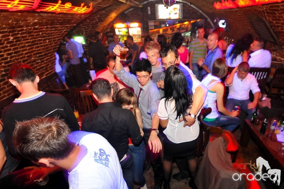 Golden Thursday @ Club Escape, 