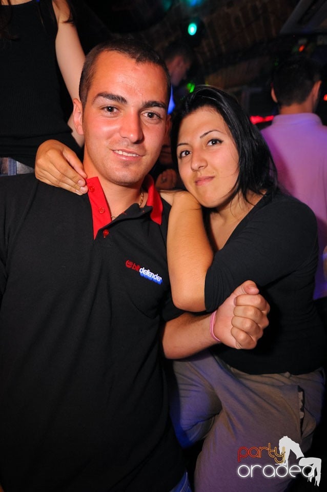 Golden Thursday @ Club Escape, 