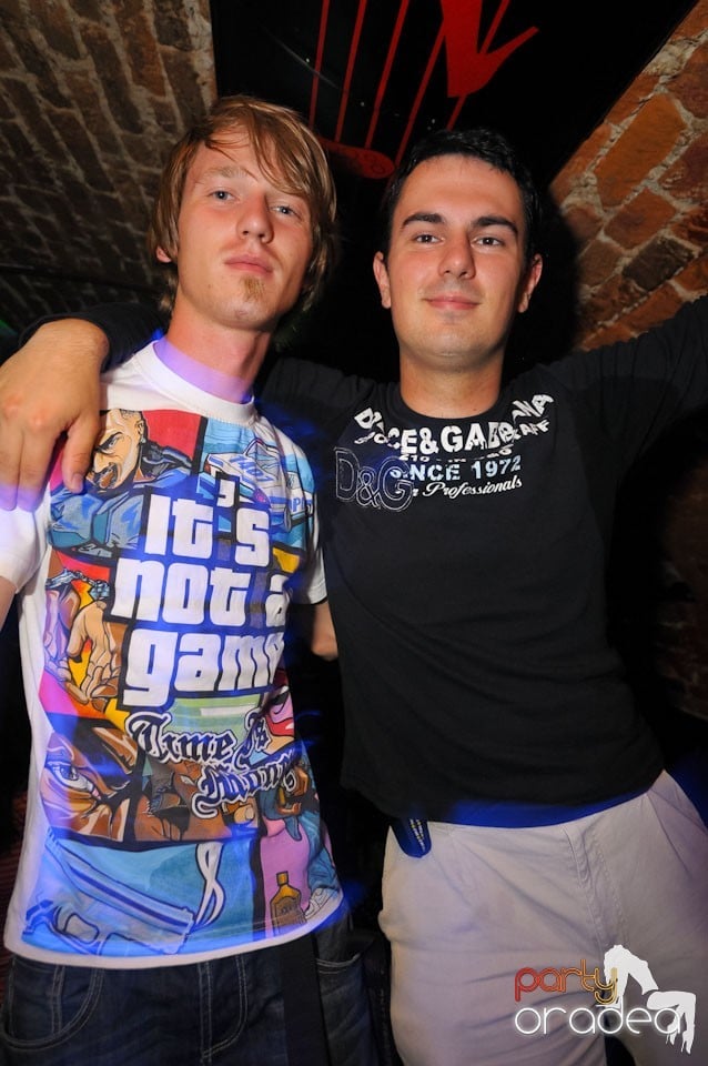 Golden Thursday @ Club Escape, 