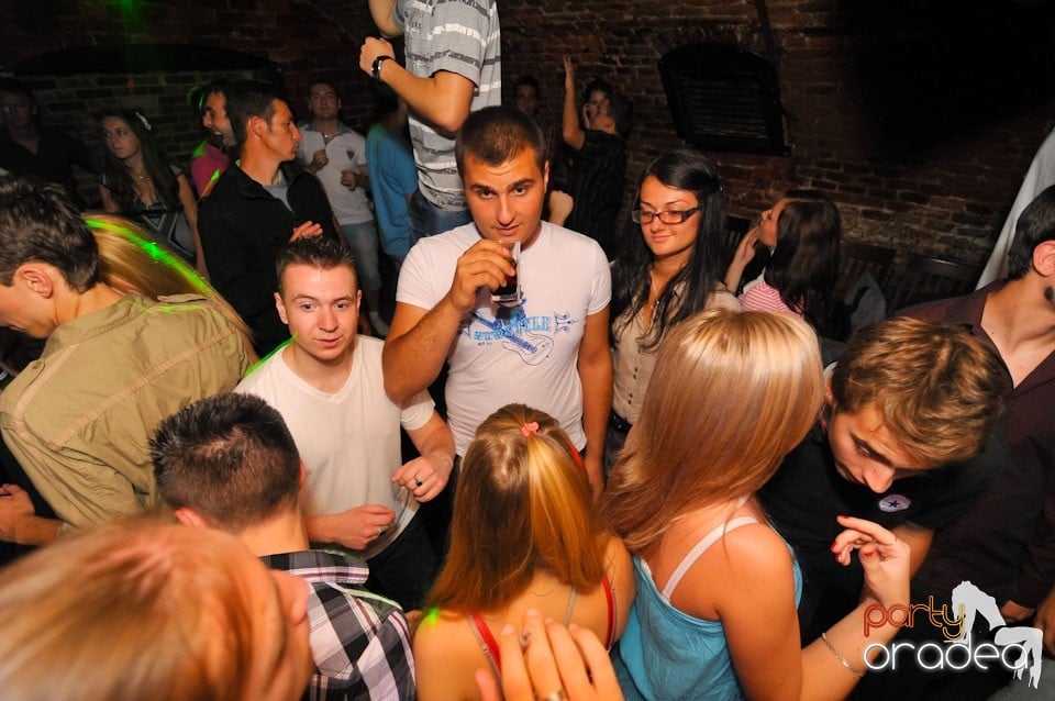 Golden Thursday @ Club Escape, 