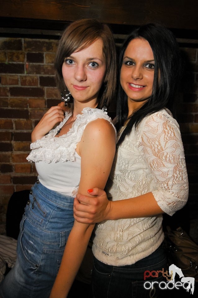 Golden Thursday @ Club Escape, 