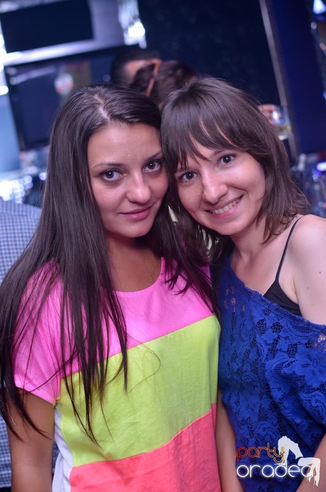 Grand VIP Party în The One Café & Club, 