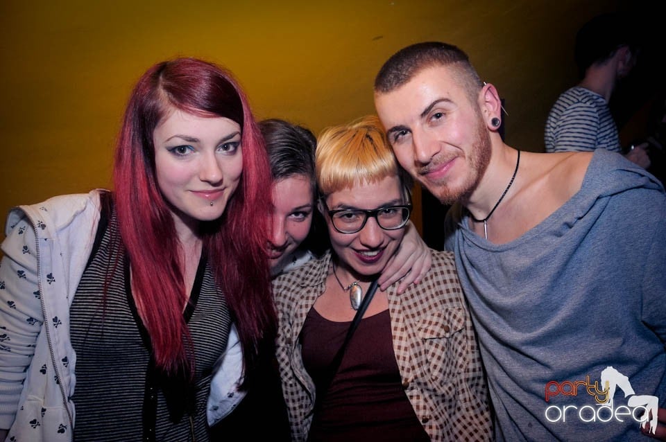 Half-Organic prezintă: Valentine's Nightmare, 