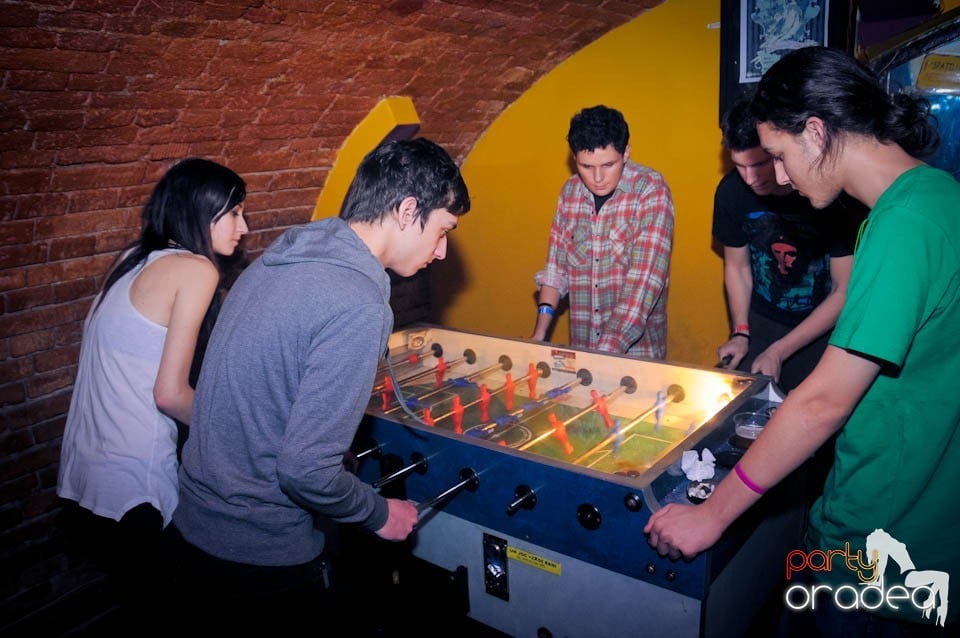 Half-Organic prezintă: Valentine's Nightmare, 