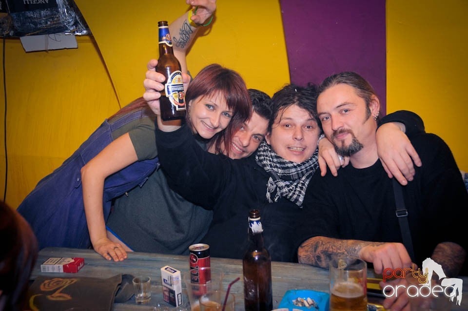 Half-Organic prezintă: Valentine's Nightmare, 