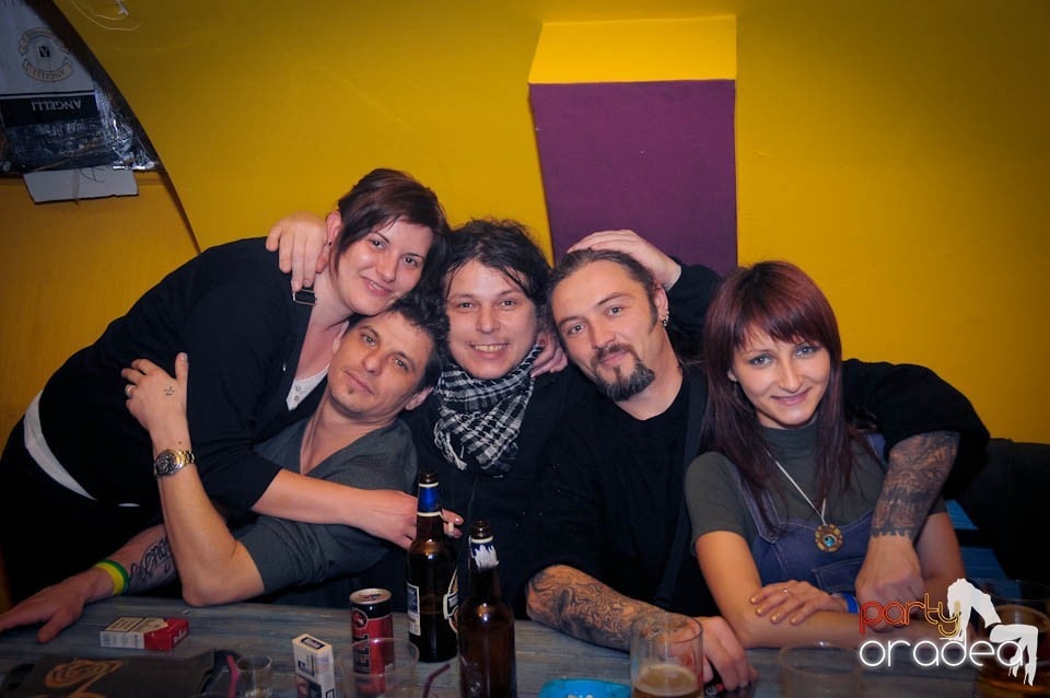 Half-Organic prezintă: Valentine's Nightmare, 