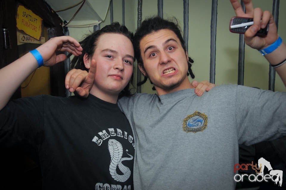 Half-Organic prezintă: Valentine's Nightmare, 