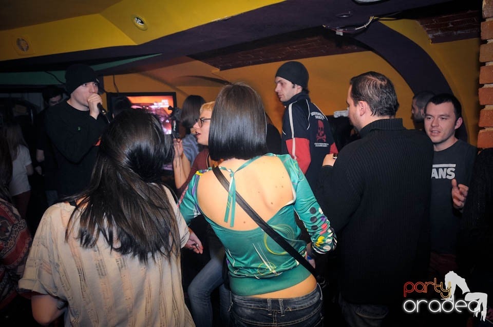 Half-Organic prezintă: Valentine's Nightmare, 