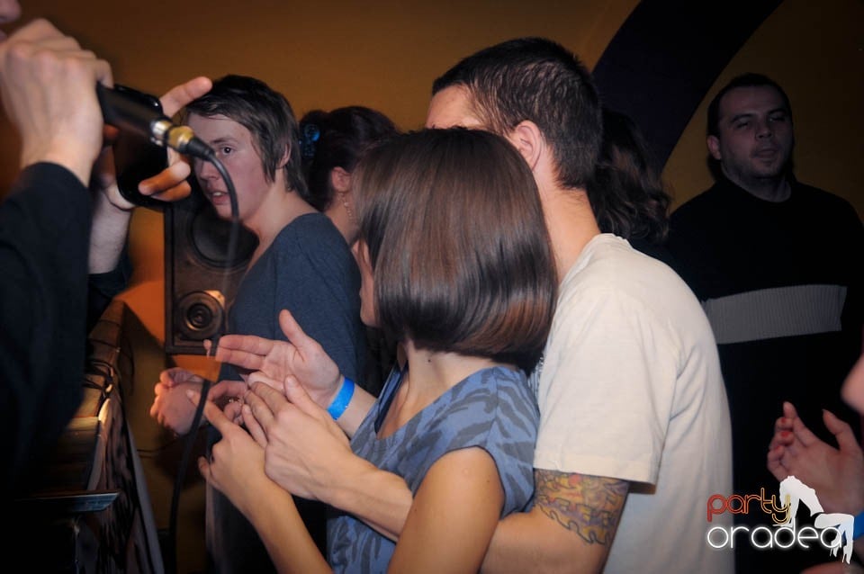 Half-Organic prezintă: Valentine's Nightmare, 