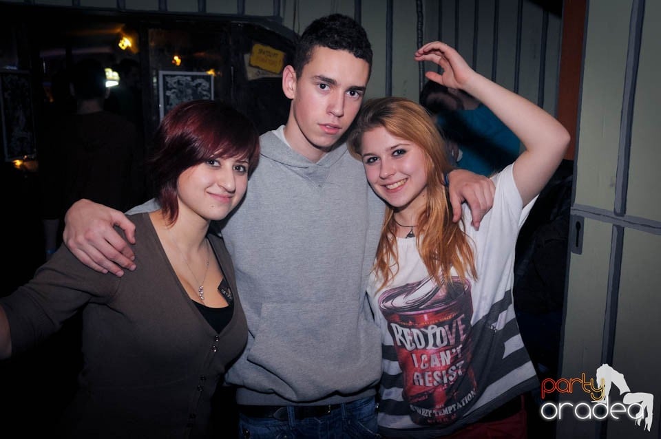 Half-Organic prezintă: Valentine's Nightmare, 